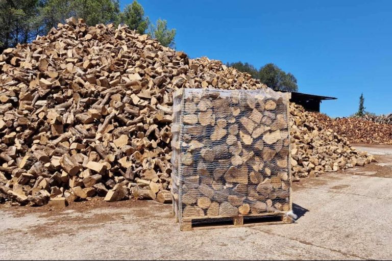 Llenyes i Carbons Polinyà, un servicio de calidad en venta leña y carbón online