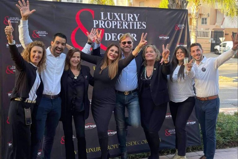 Presentación de Los Jardines del Mar y jornada de coworking con temas actuales, por Luxury Properties & Decor