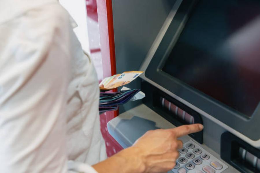 No cumplir condiciones de actividad laboral