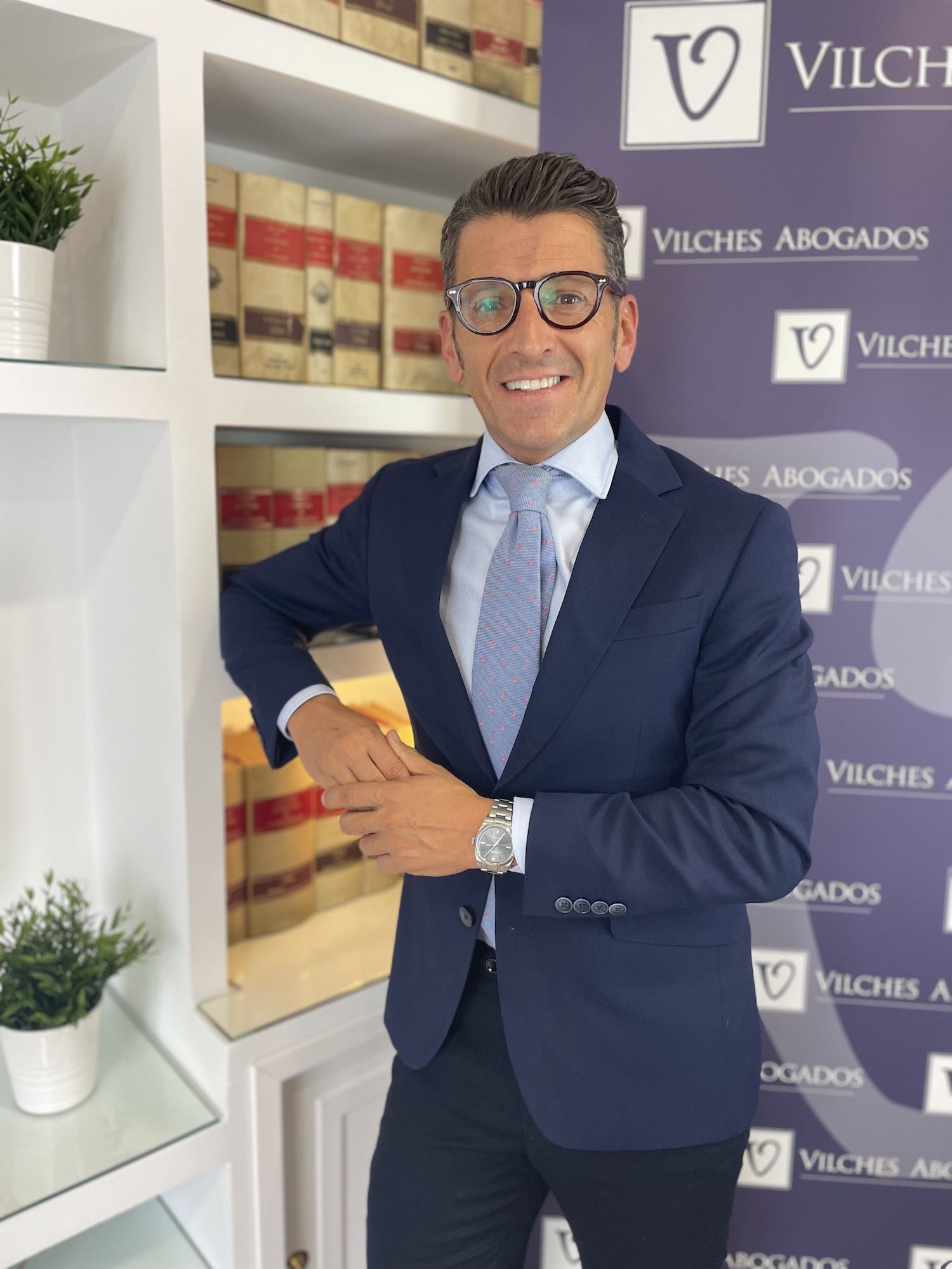 Vilches Abogados, reconocido por "Best Lawyers" como uno de los mejores bufetes en España 2024 1 manu vilches foto