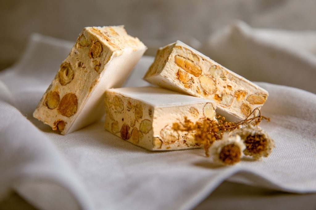 El mejor turrón calidad-precio para estas Navidades según la OCU 62 OCU compara casi 60 turrones de los supermercados
