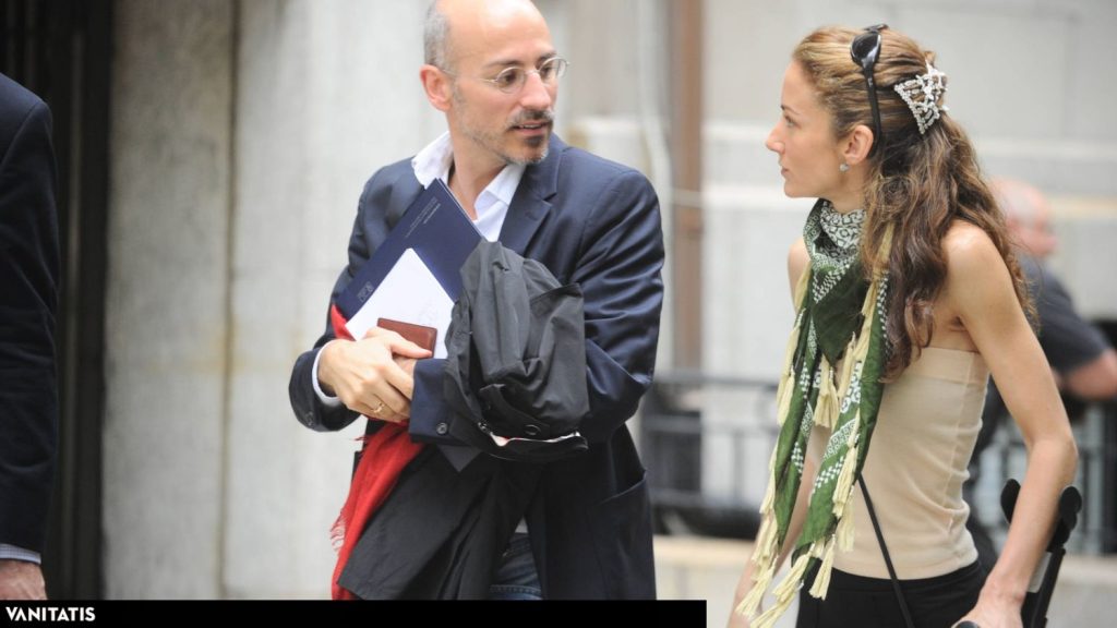 1f2e283adb9fa2bc77f2cb266df47cda