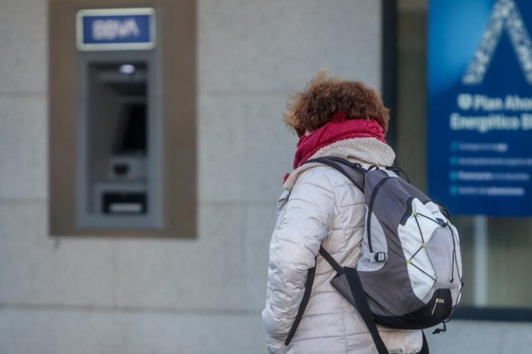 Las temperaturas serán veraniegas, cercanas a 30ºC en el sureste, hasta el miércoles, cuando vuelve el frío de diciembre