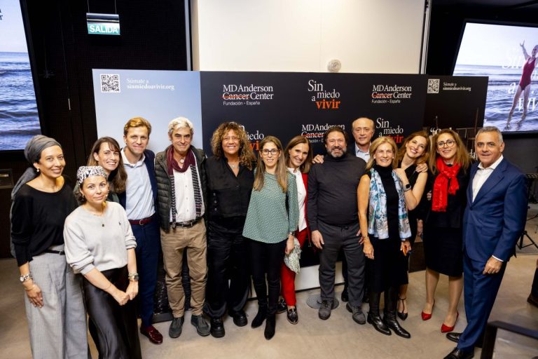 'Sin Miedo a Vivir', movimiento que sitúa a los pacientes de cáncer como ejemplo de inspiración para la sociedad