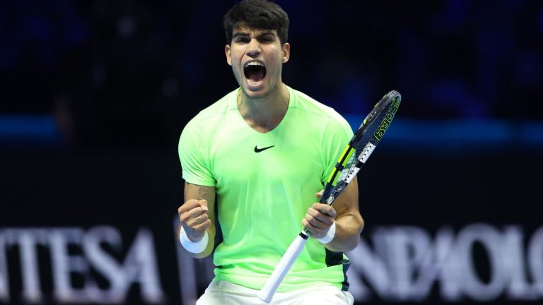 Alcaraz se prepara para asaltar la cima de la ATP en 2024