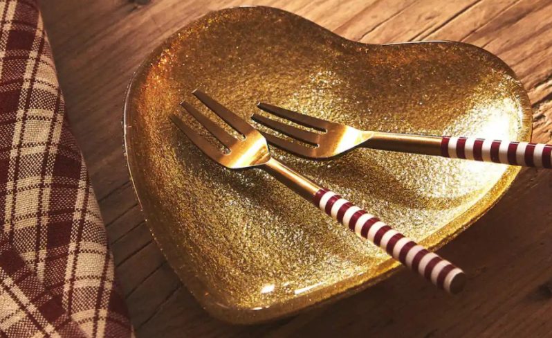 Descubre todas las opciones irresistibles para tu mesa de Navidad que te trae Zara Home