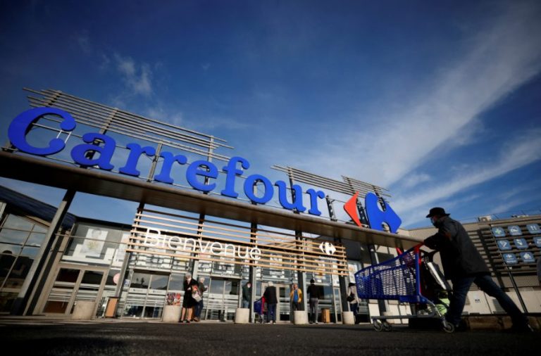 Carrefour te trae el abrigo Teddy Bear que tanto has esperado para esta temporada y aun precio de ganga