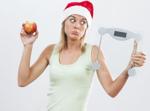 Ejercicios fáciles de hacer para bajar los kilos de más de las Navidades