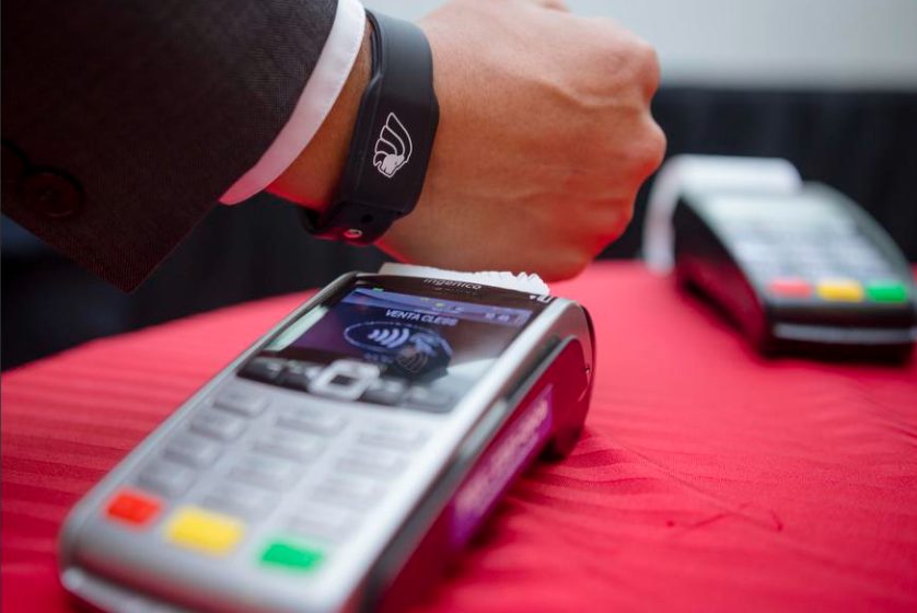 Sigue estos consejos para que no sufrir un disgusto al pagar con “contactless”