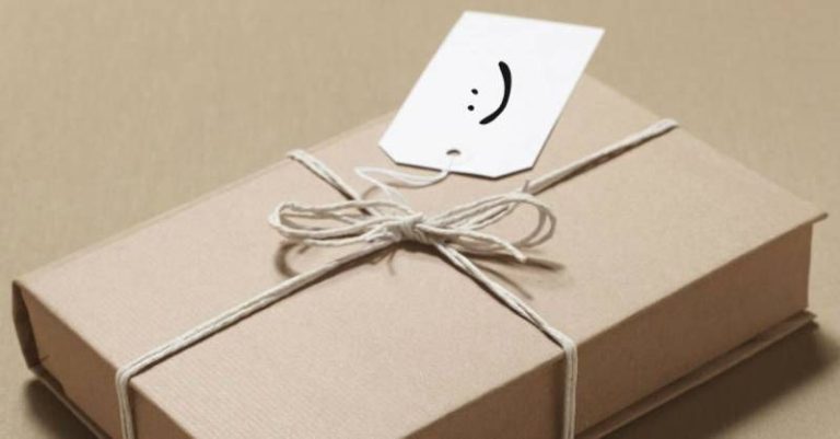 De Ken Follett y Gómez-Jurado a Pedro Sánchez o Ángel Martín: los libros más regalados en Amazon son perfectos para Reyes