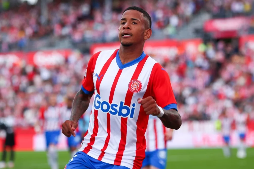 El relevo de Savinho en el Girona FC es un palo al Sevilla 1 Savinho