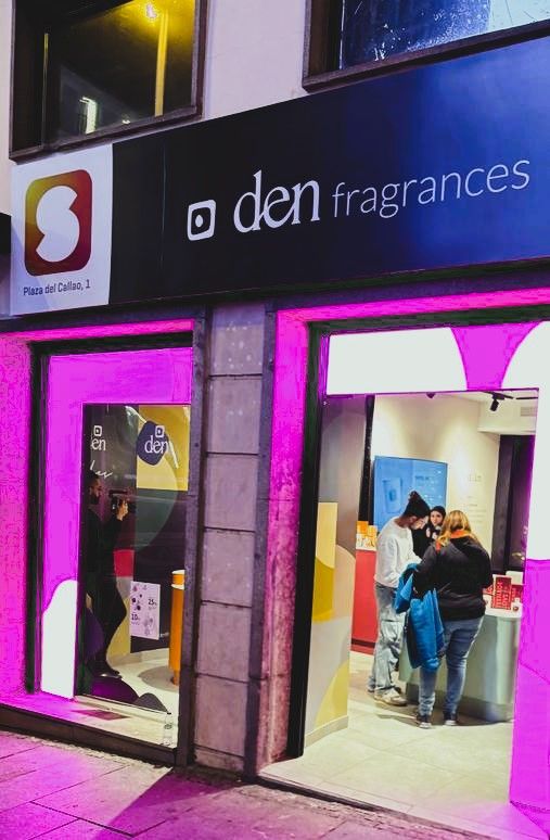 Samplia X en Plaza Callao 1: un oasis de experiencias en el bullicioso shopping navideño de Madrid 1 Den