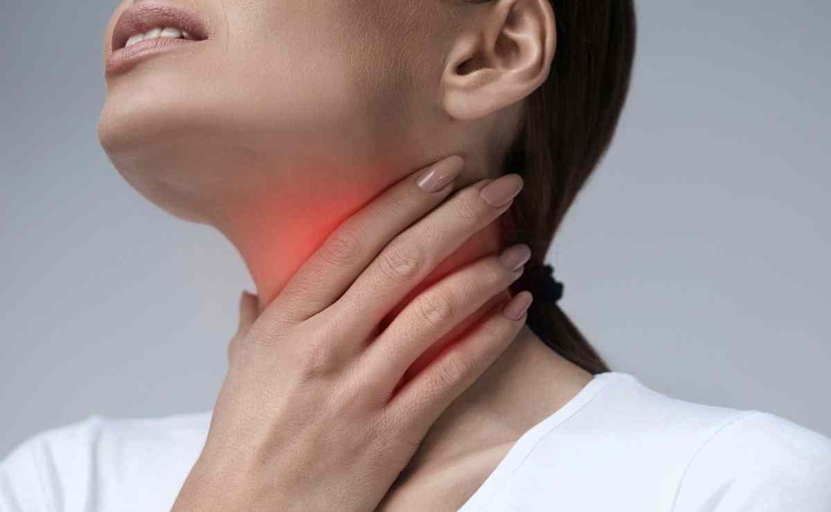 ¿Te duele la garganta? Prueba estos remedios caseros 4 DOLOR DE GARGANTA SEVERO O PERSISTENTE