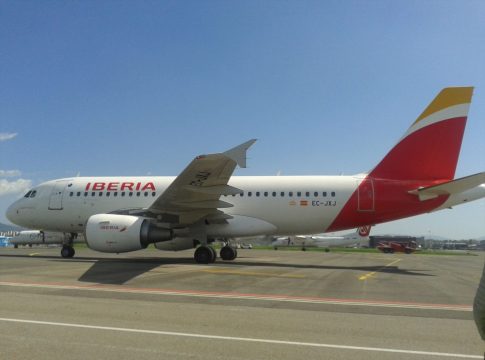 A pesar de los intentos de Iberia la empresa no ha conseguido superar la crisis con AENA ni llegar a un acuerdo con sus trabajadores