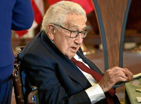 Kissinger y España: Un legado que resuena en las redes tras su partida