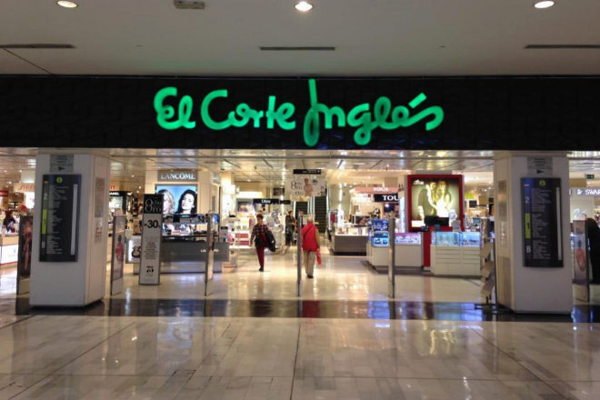 La pala de pádel con un descuentazo de 220 euros en El Corte Inglés es el regalo perfecto para Reyes