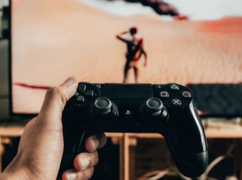 La revolución silenciosa: Por qué la industria del videojuego española merece un subsidio equiparable al cine