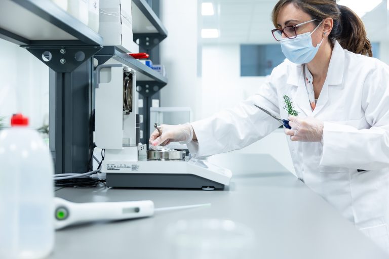 Innovaflora destaca en innovación tecnológica y contribución social en el sector de naturaleza preservada