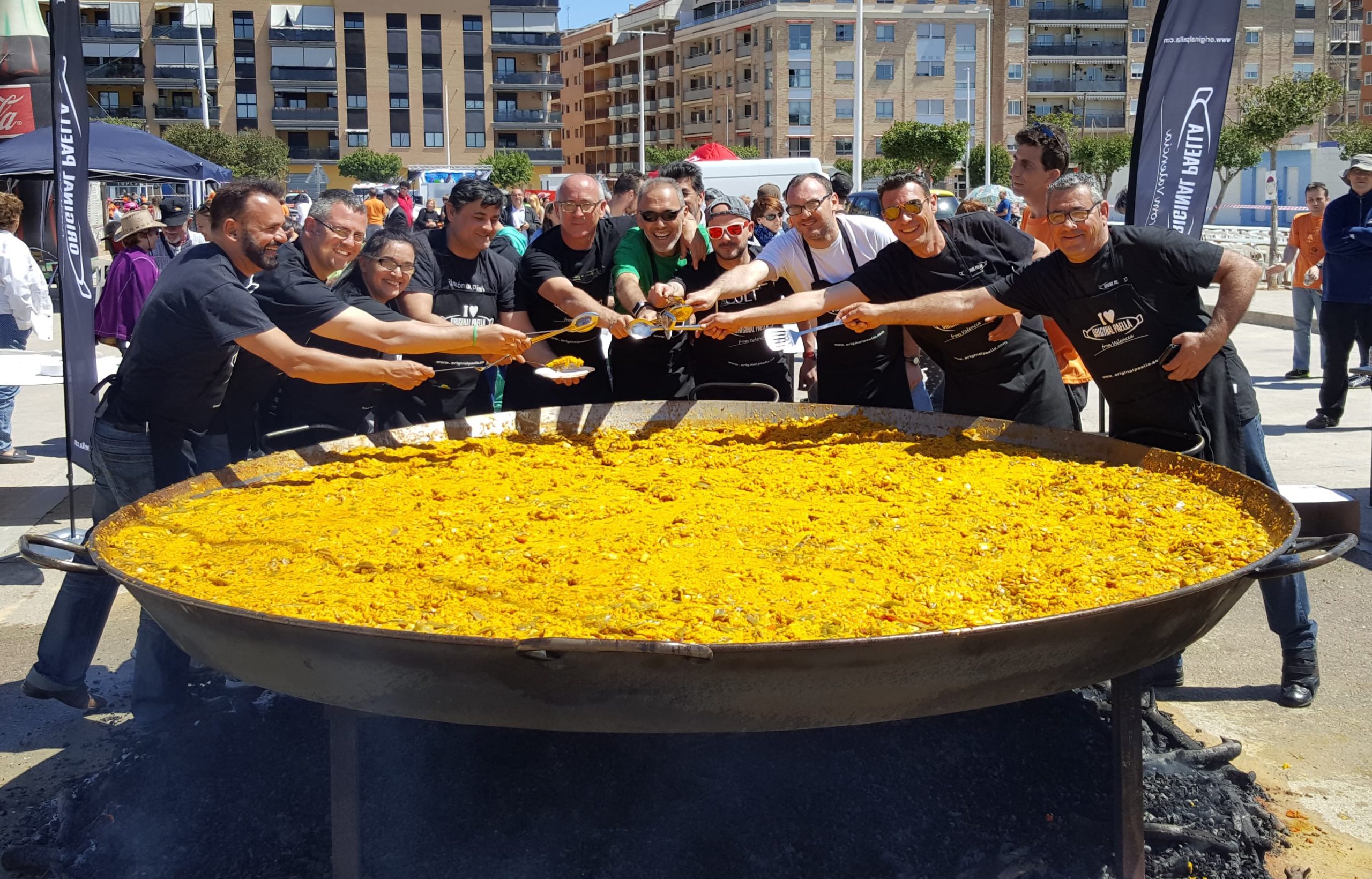 Original Paella donará una paella para 1.000 personas para la celebración de un evento benéfico 31 PaellaSolidaria scaled