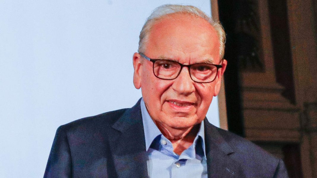 ¿Por qué Andreu Buenafuente omitió a Alfonso Guerra y 'El Hormiguero' en TVE? El misterio detrás de su ausencia