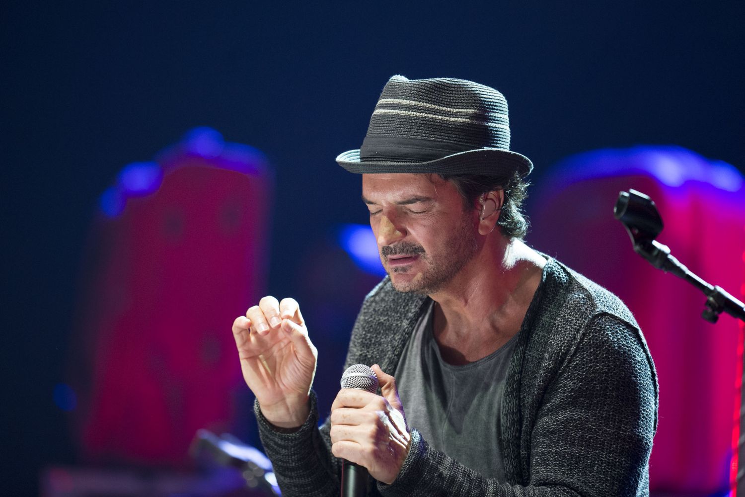 DESPEDIDA ¿POR EL MOMENTO?