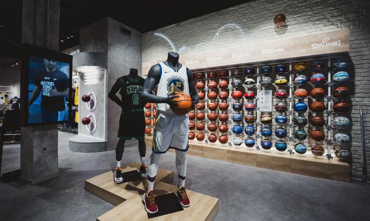 Si te encanta el basquetbol, fliparás con esta nueva megatienda única de su tipo en España
