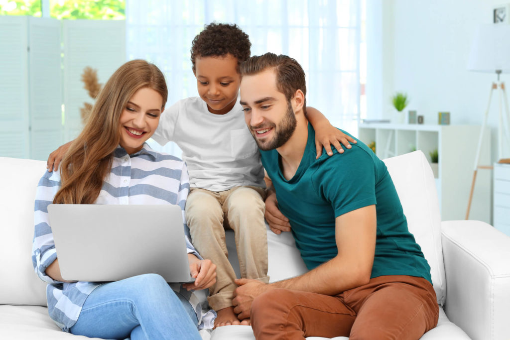 TECNOLOGÍA Y OCIO EN CASA