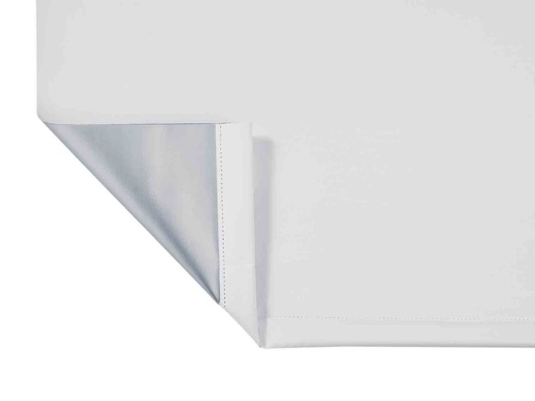 Aísla puertas y ventanas con materiales reciclados: trucos caseros para el frío