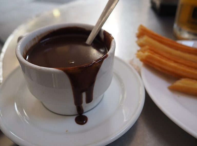 La chocolatería más famosa del mundo está en Madrid, pero tiene un gran inconveniente