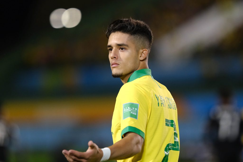 Yan Couto