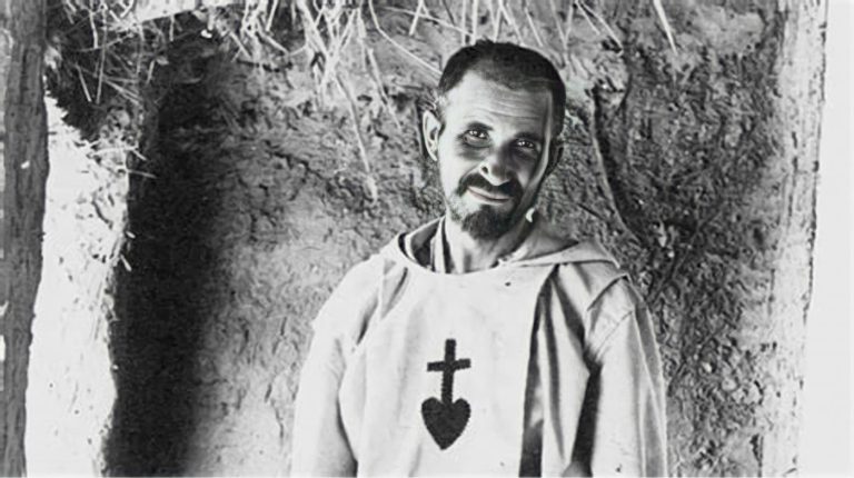 San Carlos de Foucauld: testigo del amor fraterno en el desierto. Santoral de hoy, 01 de diciembre
