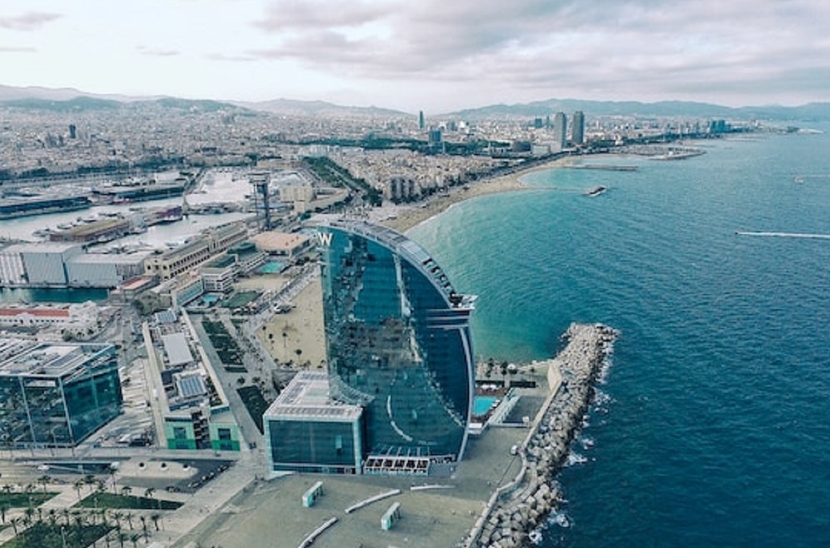 Explorando Barcelona: guía a los barrios más auténticos y escondidos de la ciudad