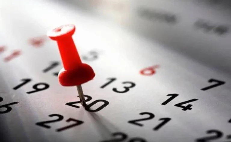 Tus fechas de vacaciones no las decide la empresa: el Estatuto obliga a pactarlas y, sin acuerdo, decide el juez