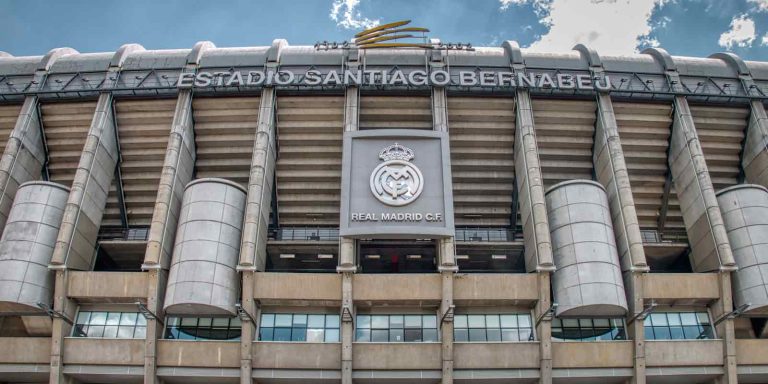 Estadio Santiago Bernabéu: una odisea de pasión, gloria y transformación que está de celebración
