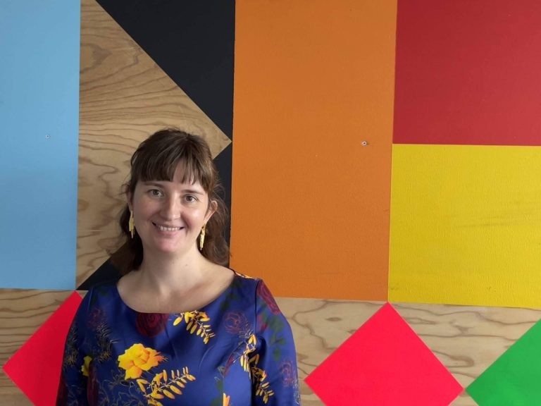 Alicia Ortega lanza 'Te espero esta noche', una obra llena de misterio y romance