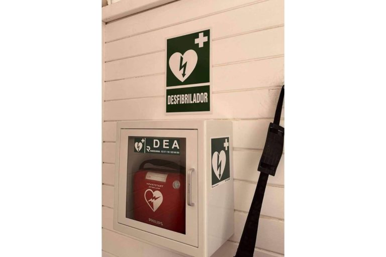 Desfibriladores DESA, con Radicansa