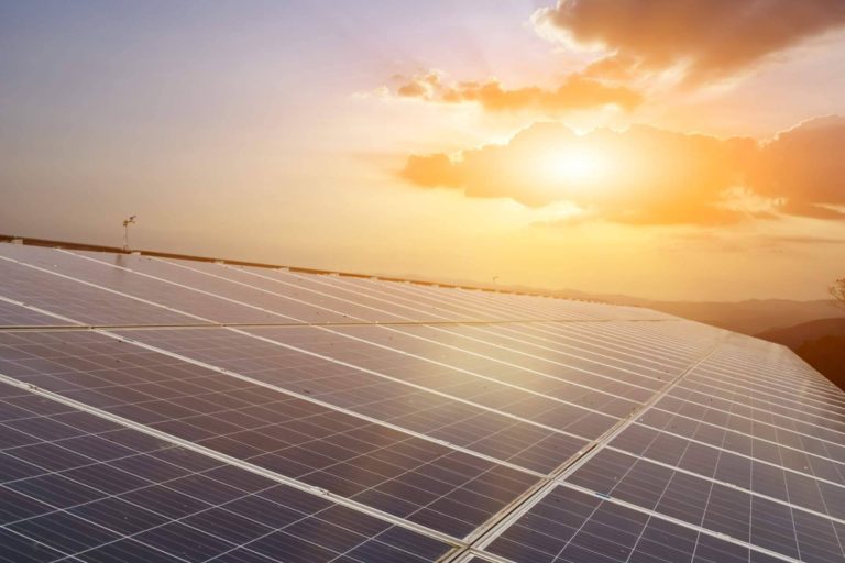 Proteger el medioambiente con las placas fotovoltaicas de Garcigas