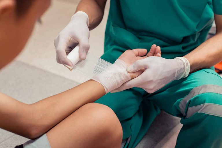 Formación Carpe Diem ofrece curso auxiliar de enfermería