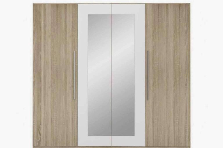 Sobre los armarios de puertas batientes y de corredera