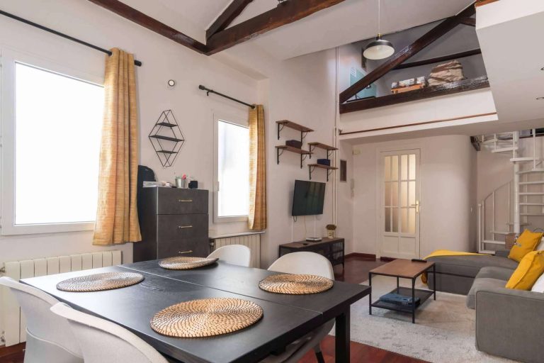 ¿Cuánto cuesta registrar una propiedad en el registro?, por Homes2Rent