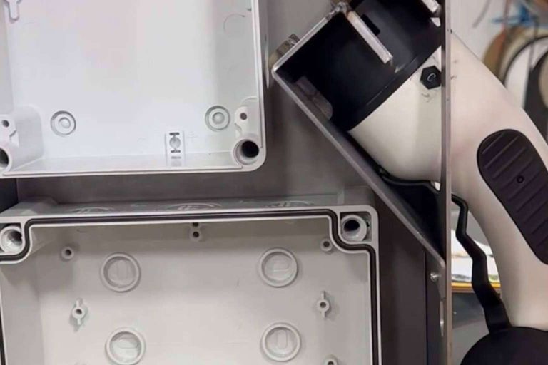 Desarrollo de productos desde su idea inicial y prototipos a medida, de la mano de los expertos de Cireval Electrónica SL