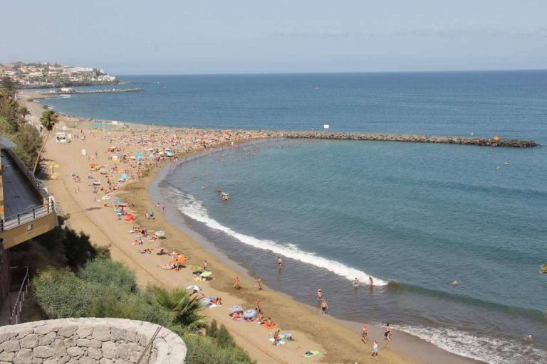 Inmoplanet Canarias pone a disposición pisos en venta en San Agustín