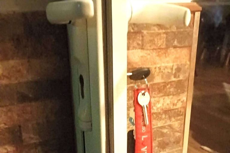 Cerrajero 24 horas con el servicio de ProntoGranca24