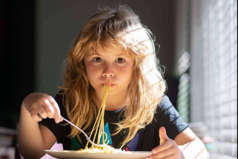 Conocer por qué la luna es redonda