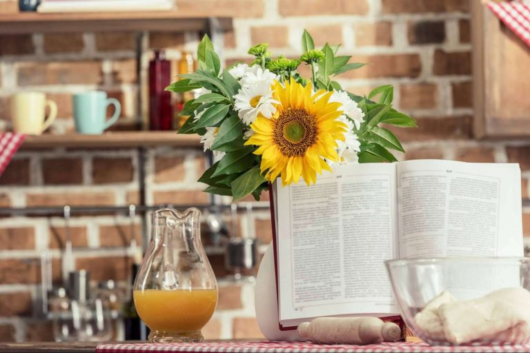 Una editorial especializada en libros de cocina profesional es Cooking Books