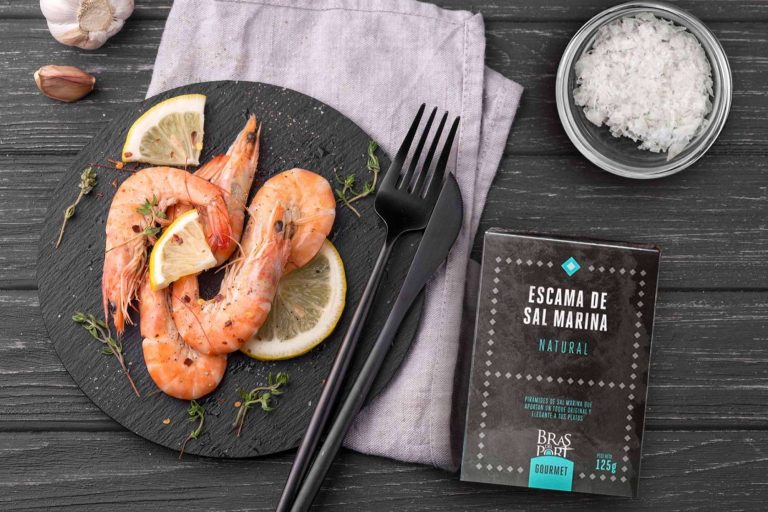 Las escamas de sal marina que ofrece Bras del Port son el ingrediente estrella para estas Navidades