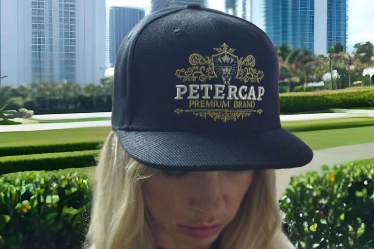 La nueva colección de gorras con tecnología exclusiva de tela antibacterias de PETERCAP