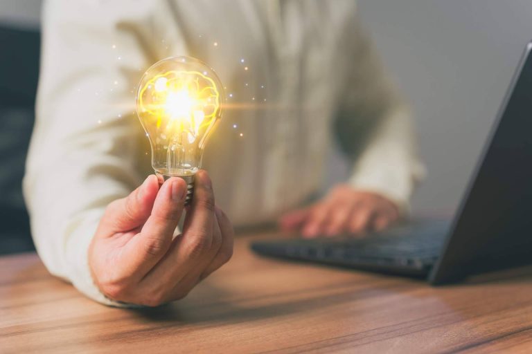 Senda explica cuáles son las ventajas de la comunidad energética frente a la comunidad solar