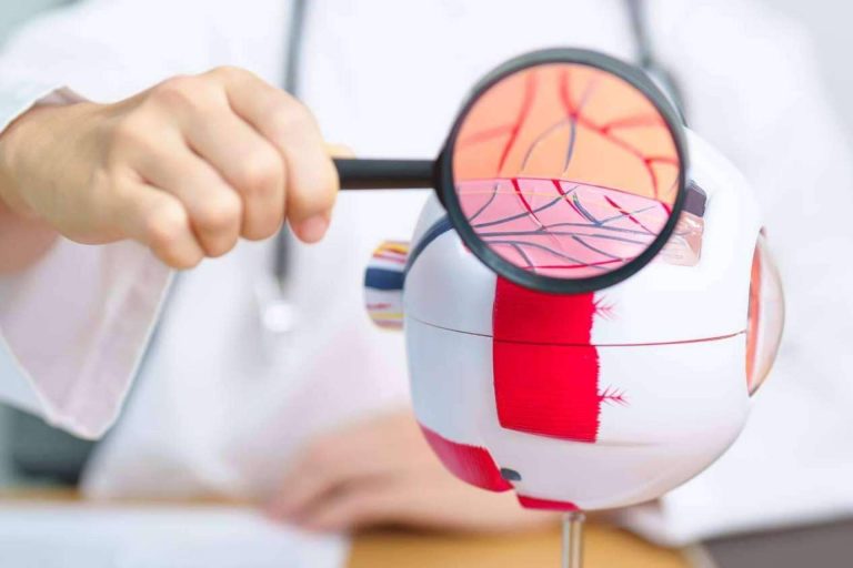 El Departamento de Oftalmología del Instituto Universitario Dexeus explica en qué consiste la retinopatía diabética