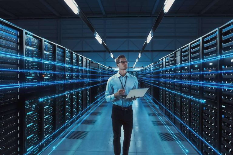 Protección para las empresas frente a ciberataques y problemas informáticos, con ayuda de GRUPO LINKA